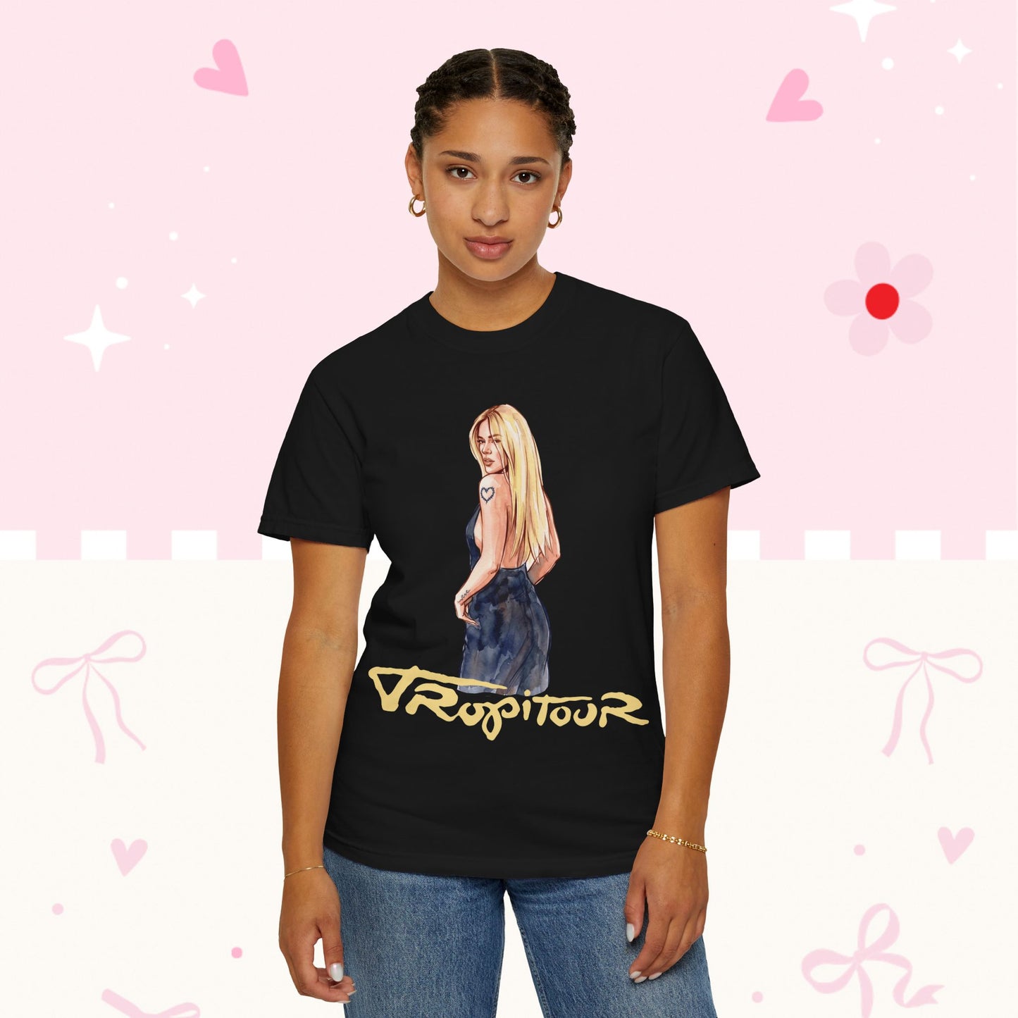 Vintage Tour T-Shirt — KG "Viajando por el Mundo" Graphic Tee