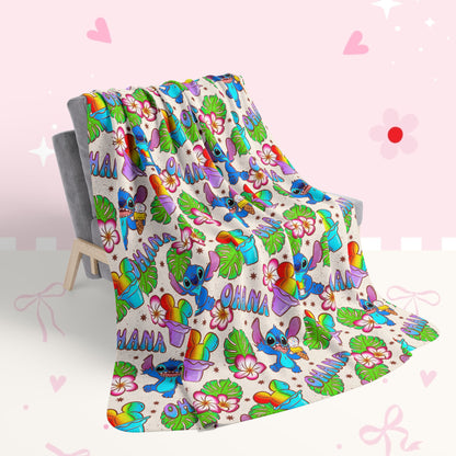 Cute Kawaii blue alien Pattern Sherpa Blanket — Fleece Throw