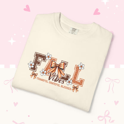 Fall Vibes Graphic Tee — Autumn Leaf & Bow T‑Shirt
