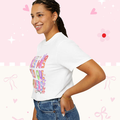 T‑Shirt — "Vales Más De Lo Que Piensas" Colorful Floral Inspirational Tee