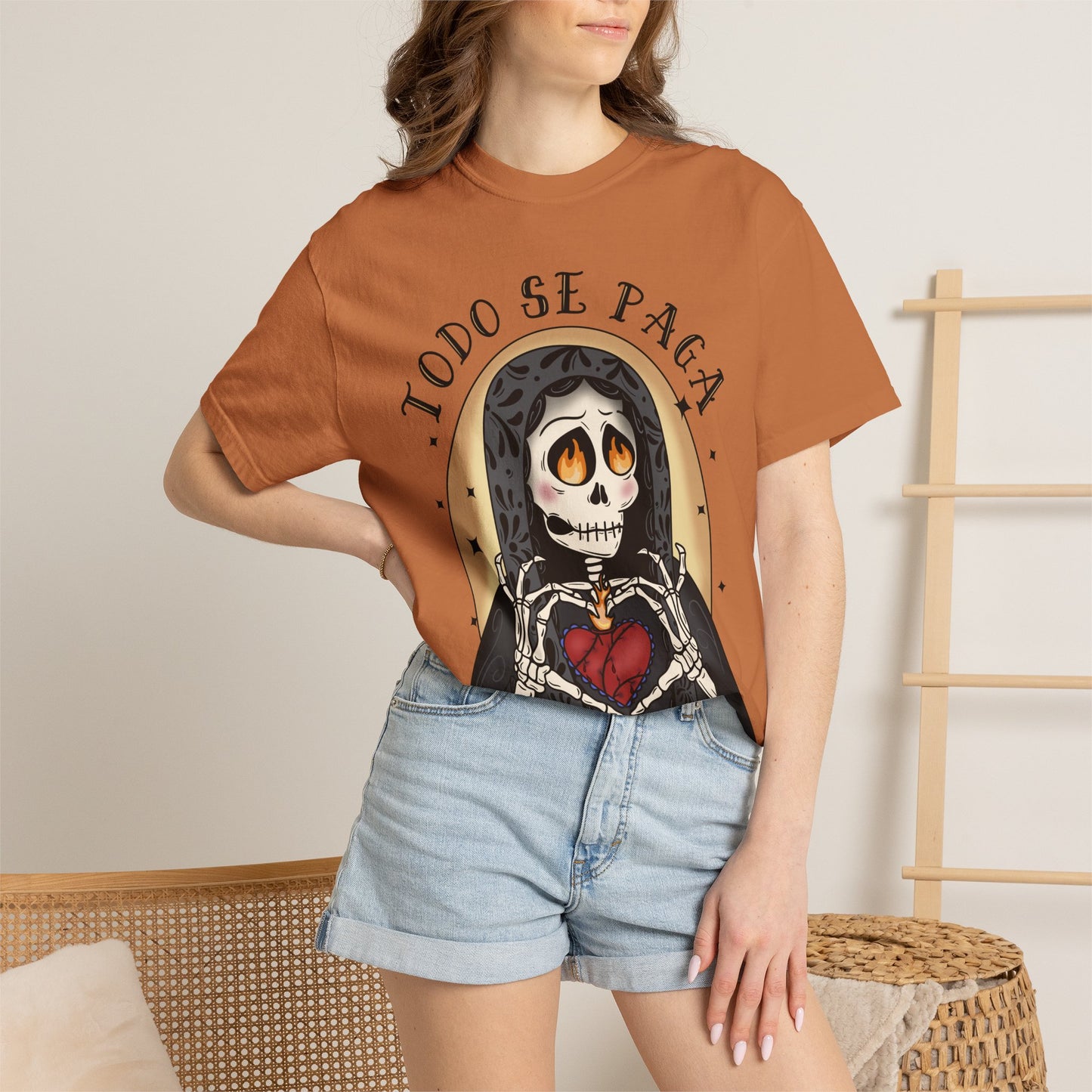 T-Shirt — Día de los Muertos Skeleton Heart Graphic (Todo Se Paga)