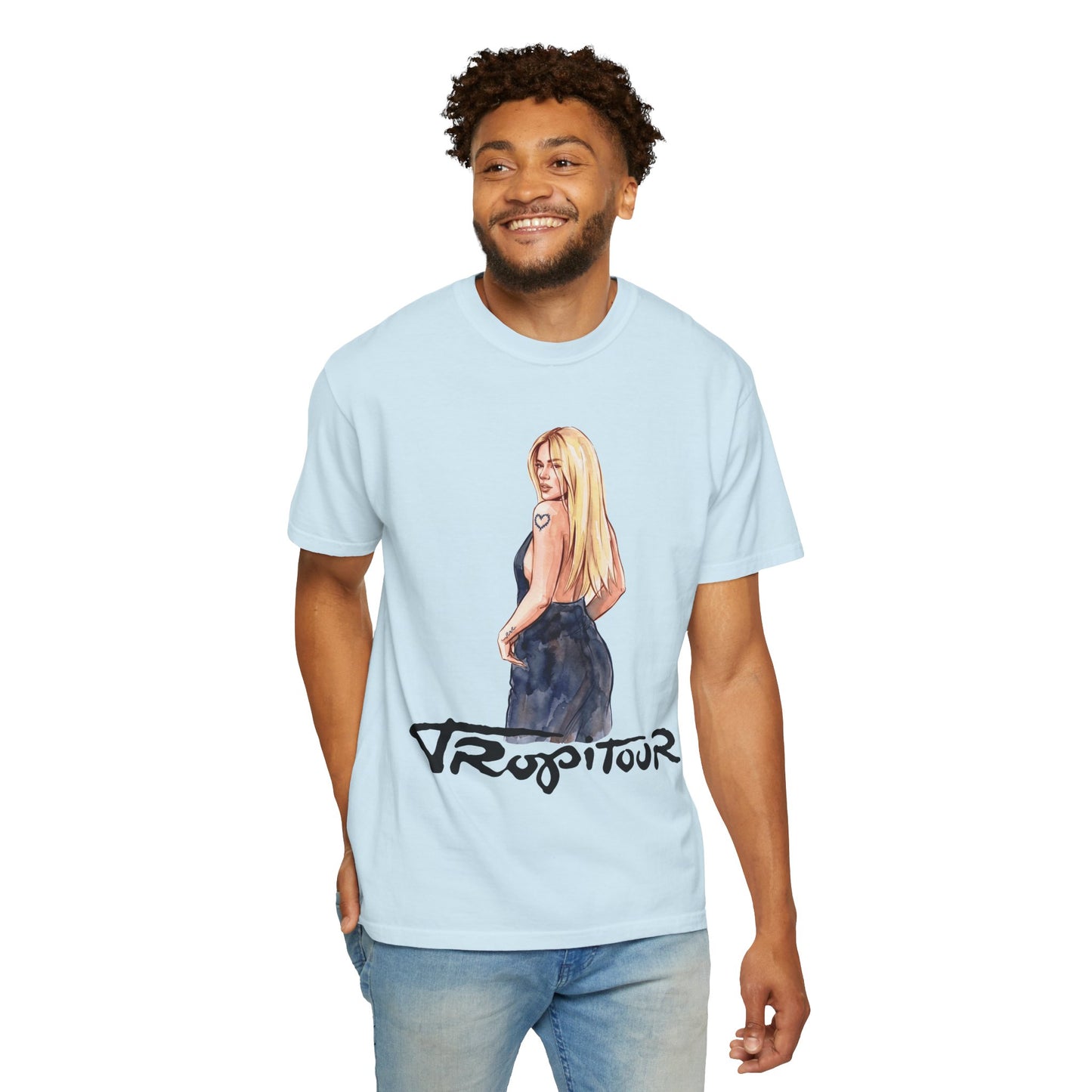 Vintage Tour T-Shirt — KG "Viajando por el Mundo" Graphic Tee