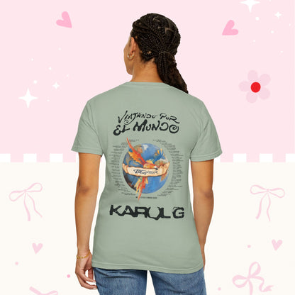 Vintage Tour T-Shirt — KG "Viajando por el Mundo" Graphic Tee