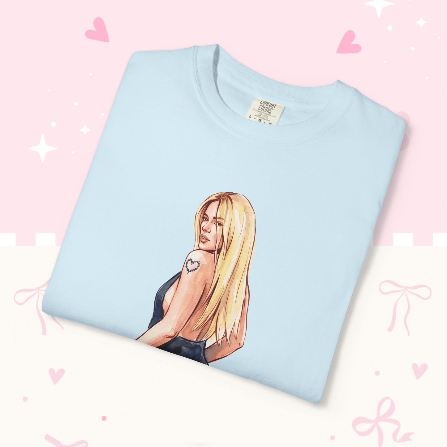 Vintage Tour T-Shirt — KG "Viajando por el Mundo" Graphic Tee