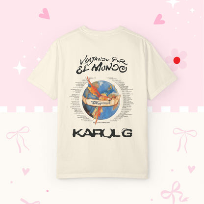 Vintage Tour T-Shirt — KG "Viajando por el Mundo" Graphic Tee