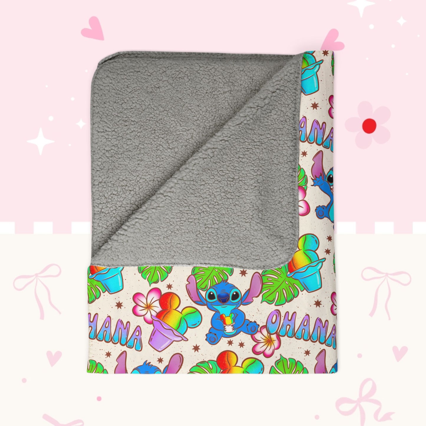 Cute Kawaii blue alien Pattern Sherpa Blanket — Fleece Throw