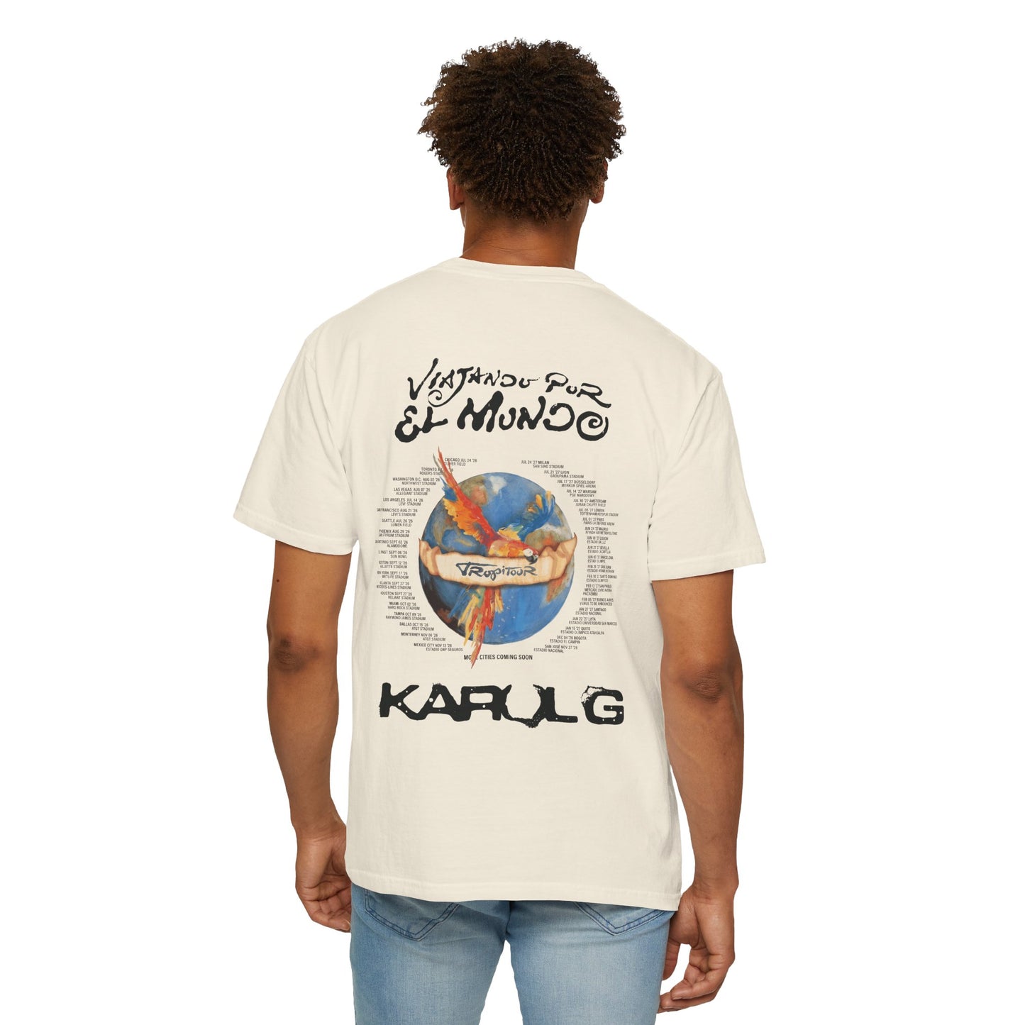 Vintage Tour T-Shirt — KG "Viajando por el Mundo" Graphic Tee