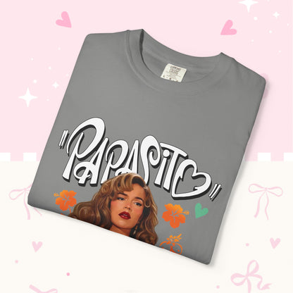 Graphic T-Shirt — "Papasito" Retro Beach Babe Tee with KG Script