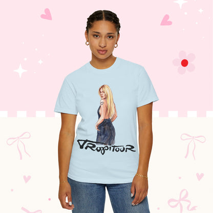 Vintage Tour T-Shirt — KG "Viajando por el Mundo" Graphic Tee