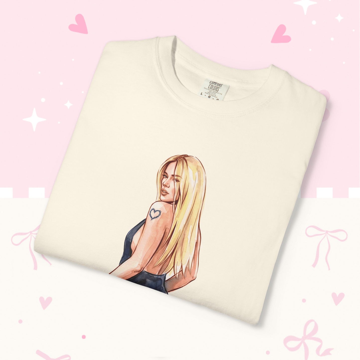Vintage Tour T-Shirt — KG "Viajando por el Mundo" Graphic Tee